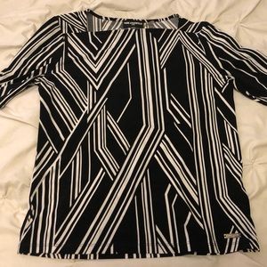 Karl Lagerfield Paris short sleeved top. Sz Sm in EUC, worn once at most. $20